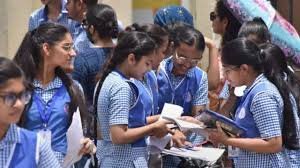 🚨 UP Board 10वीं Exam 2026: सारे नियम बदल गए! सही तैयारी नहीं की तो सालभर की मेहनत बेकार